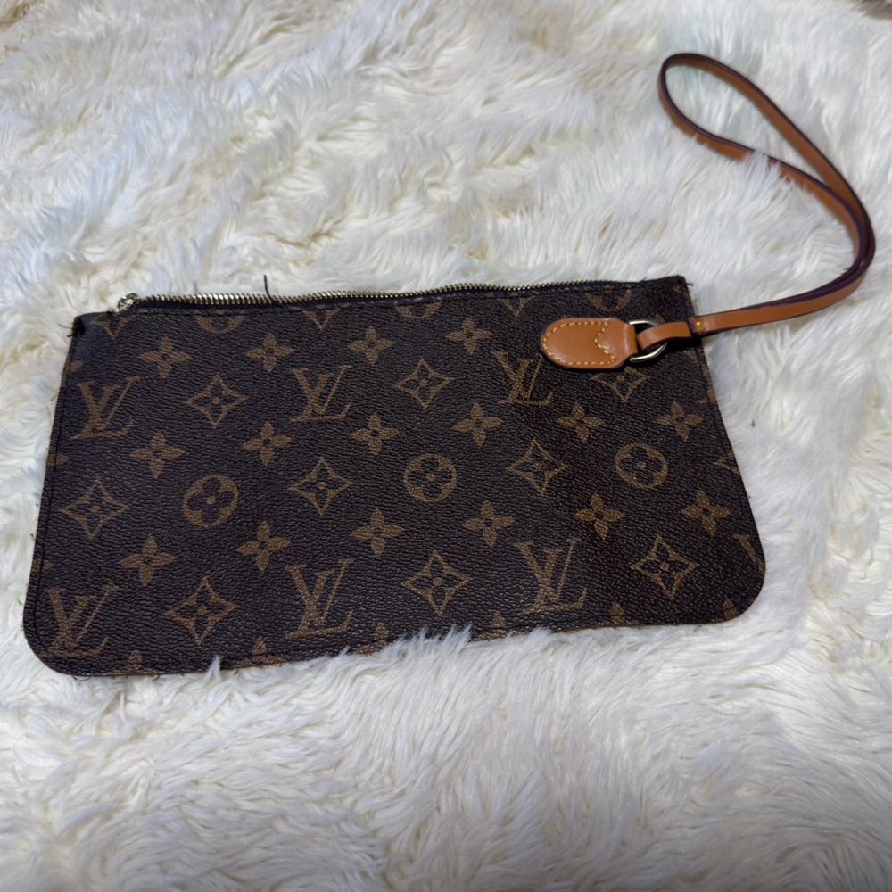 Inspired L*V Brown Monogram Wristlet